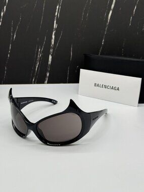 NEW BALENCIAGA BB0284S 001 BLACK UNISEX SUNGLASSES BALENCIAGA EYEWEAR